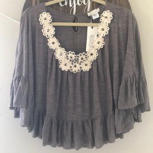 Pretty Good Floral Poncho Top